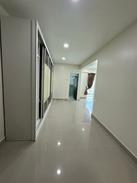 Condominium for Rent at The Uban Residence - Alex Lim - Corridor - PropertyGuru.com.my