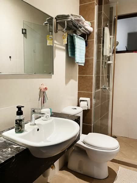 Apartment for Rent at Desa Idaman Residences - Midi Tan - Bathroom - PropertyGuru.com.my