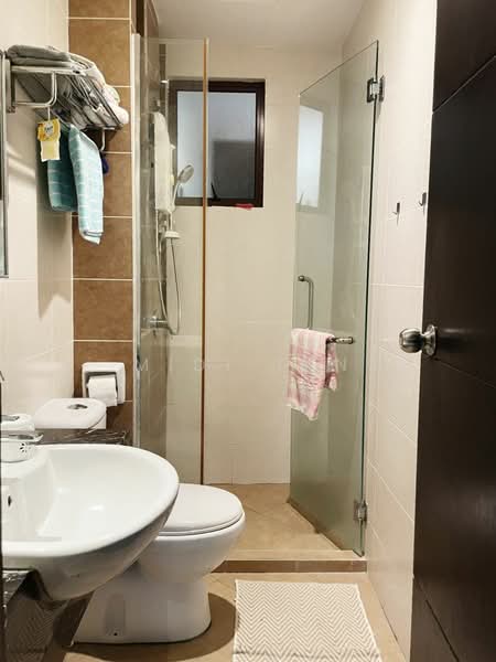 Apartment for Rent at Desa Idaman Residences - Midi Tan - Bathroom - PropertyGuru.com.my