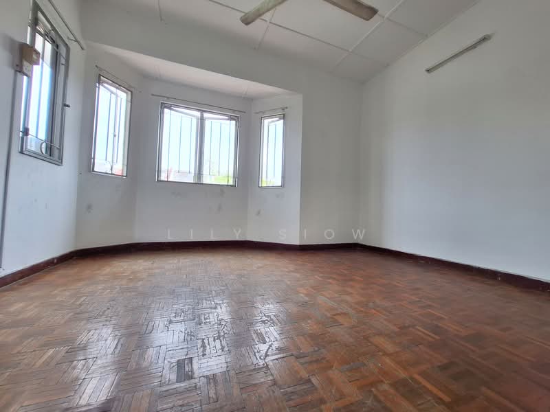2-storey Terraced House for Sale in TAMAN PUCHONG UTAMA (Puchong) - Lily Siow - Interior - PropertyGuru.com.my