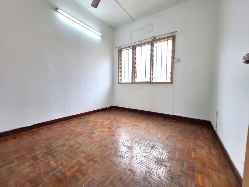 2-storey Terraced House for Sale in TAMAN PUCHONG UTAMA (Puchong) - Lily Siow - Interior - PropertyGuru.com.my
