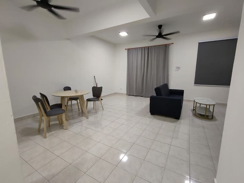Rumah Bandar untuk Disewa di Johor Bahru (Johor) - Li Wei - Living Room - PropertyGuru.com.my