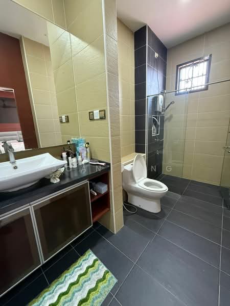 2-storey Terraced House for Sale in Bukit Indah (Iskandar Puteri (Nusajaya)) - Joan Tong - Bathroom - PropertyGuru.com.my