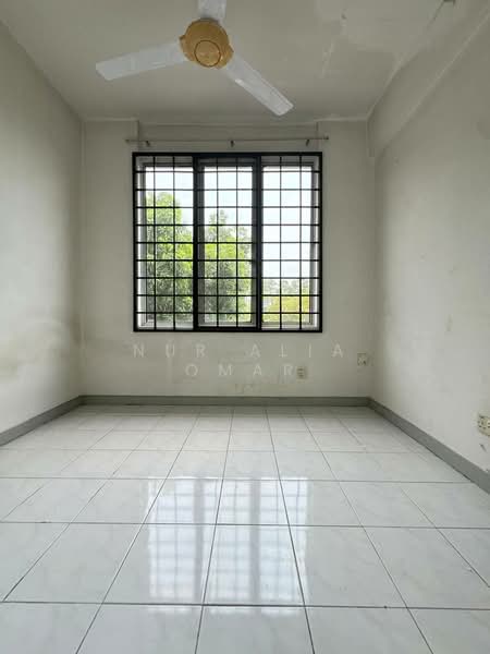 3-storey Terraced House for Sale in Kota Kemuning (Shah Alam) - Nur Alia Omar - Interior - PropertyGuru.com.my