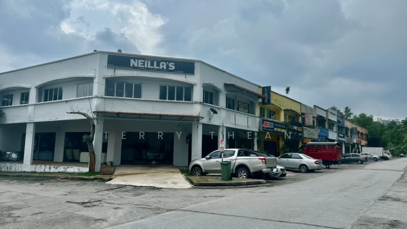 Shop / Office for Sale in Taman Lestari Perdana (Seri Kembangan) - Terry Thean - Exterior - PropertyGuru.com.my