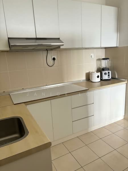 Pangsapuri untuk Dijual di Safira Apartment - Janice Loh - Kitchen - PropertyGuru.com.my