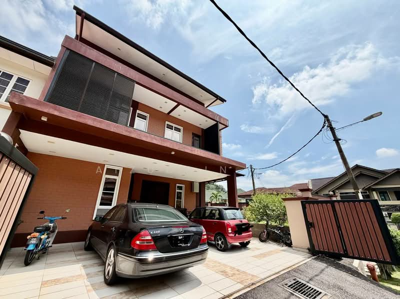 3-storey Terraced House for Sale in Taman Setiawangsa (Setiawangsa) - Aizuddin Ali - Exterior - PropertyGuru.com.my