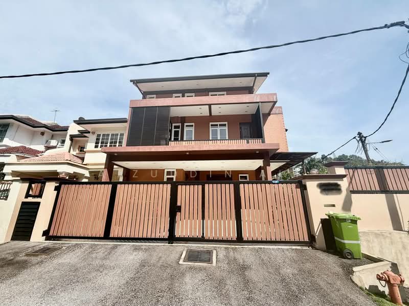 3-storey Terraced House for Sale in Taman Setiawangsa (Setiawangsa) - Aizuddin Ali - Exterior - PropertyGuru.com.my