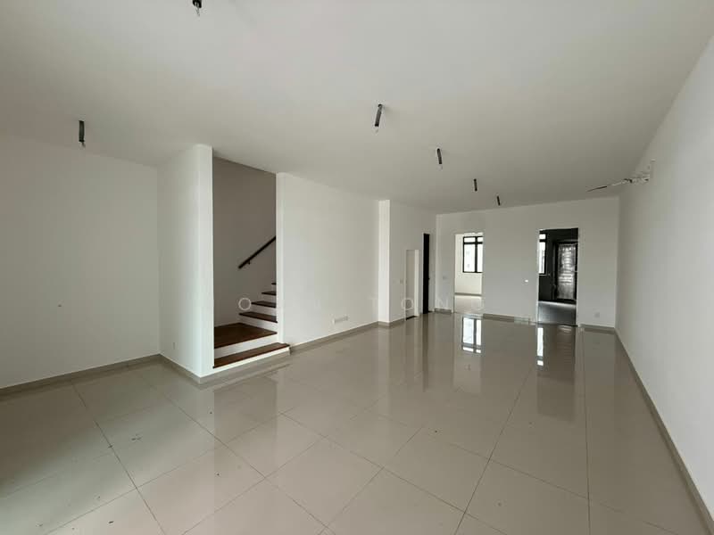2-storey Terraced House for Sale in Bandar Seri Alam (Masai) - Joan Tong - Living Room - PropertyGuru.com.my