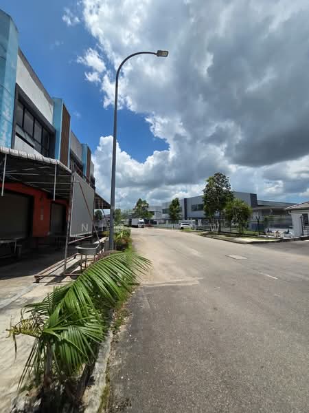Shop for Rent in Tmn Perindustrian Pekan Nenas 1 (Pekan Nanas) - Nick Low - Exterior - PropertyGuru.com.my