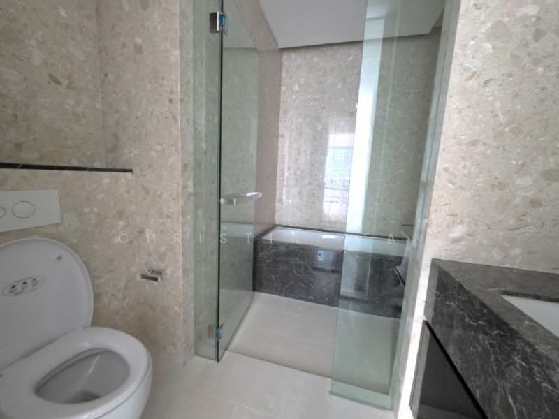 Servis Apartment untuk Dijual di Windsor Suites @ Pavilion Damansara Heights - Christine Tan - Bathroom - PropertyGuru.com.my