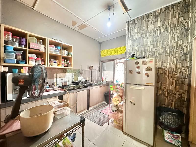 1-storey Terraced House for Sale in Seksyen 2 Bandar Baru Bangi (Bandar Baru Bangi) - Zamshary Budin - Kitchen - PropertyGuru.com.my