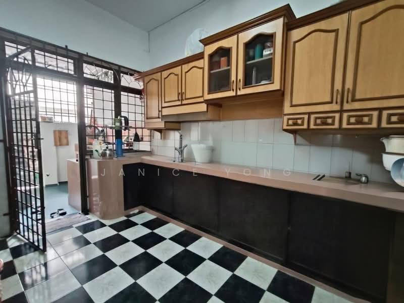 2-storey Terraced House for Sale in Taman Sri Skudai (Skudai) - Janice Yong - Kitchen - PropertyGuru.com.my