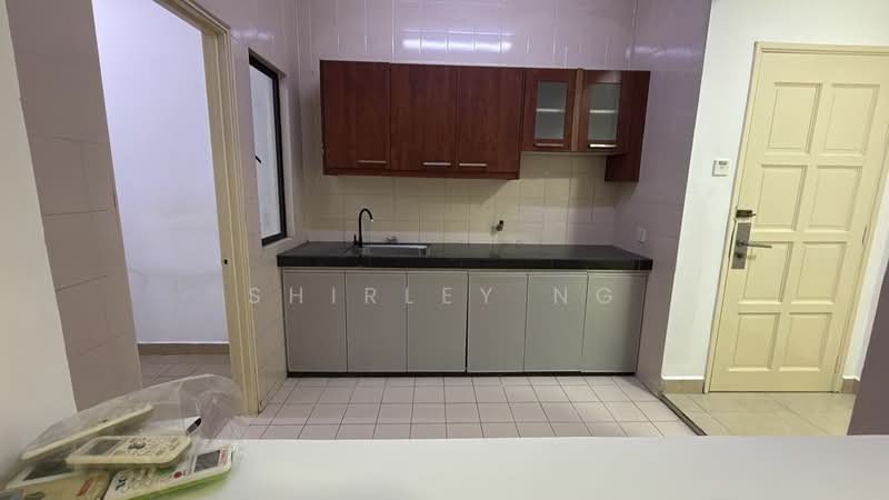 Kondominium untuk Dijual di Royal Domain Sri Putramas 2 - Shirley Ng - Kitchen - PropertyGuru.com.my