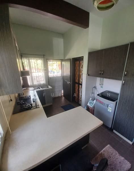 Terraced House for Sale in Bandar Putera 2 (Klang) - Saiful Azuan - Kitchen - PropertyGuru.com.my