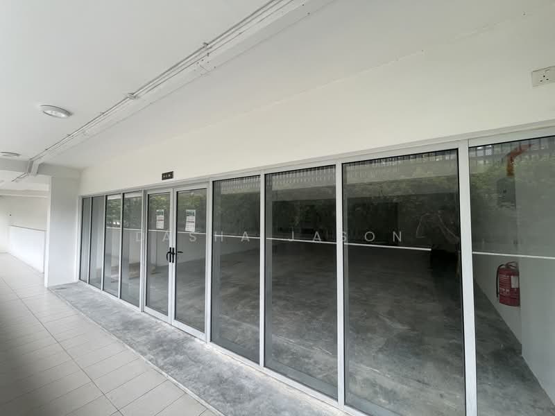 Retail Space for Rent in Bangi (Selangor) - Dasha Jason - Corridor - PropertyGuru.com.my