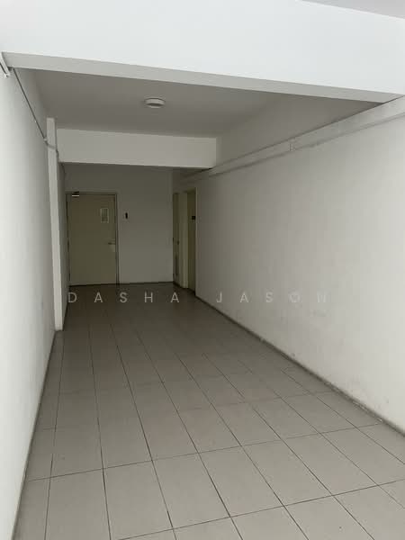 Retail Space for Rent in Bangi (Selangor) - Dasha Jason - Corridor - PropertyGuru.com.my