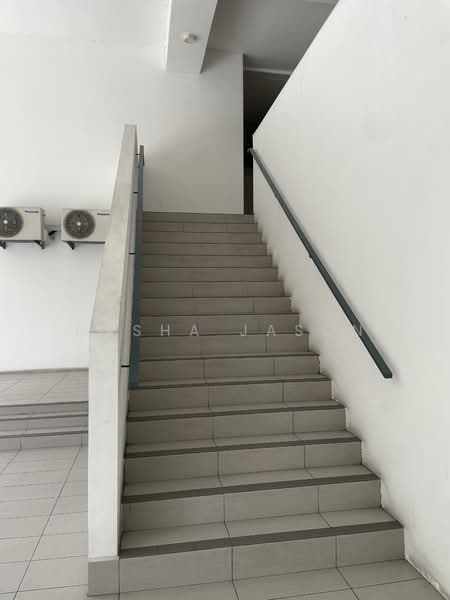Retail Space for Rent in Bangi (Selangor) - Dasha Jason - Interior - PropertyGuru.com.my