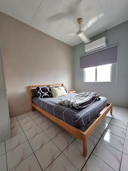 Rumah Teres 2 Tingkat untuk Dijual di Taman Puncak Jalil (Seri Kembangan) - Lily Siow - Bedroom - PropertyGuru.com.my