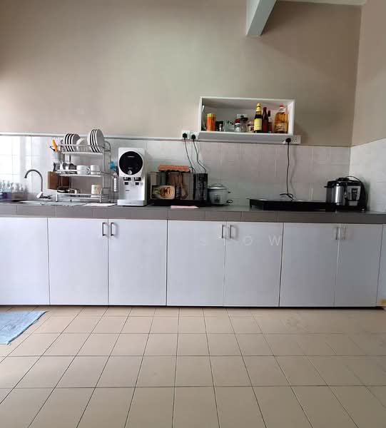 Rumah Teres 2 Tingkat untuk Dijual di Taman Puncak Jalil (Seri Kembangan) - Lily Siow - Kitchen - PropertyGuru.com.my