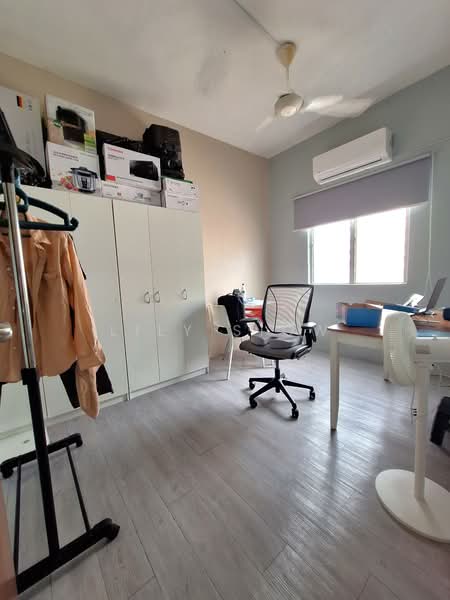 Rumah Teres 2 Tingkat untuk Dijual di Taman Puncak Jalil (Seri Kembangan) - Lily Siow - Room - PropertyGuru.com.my