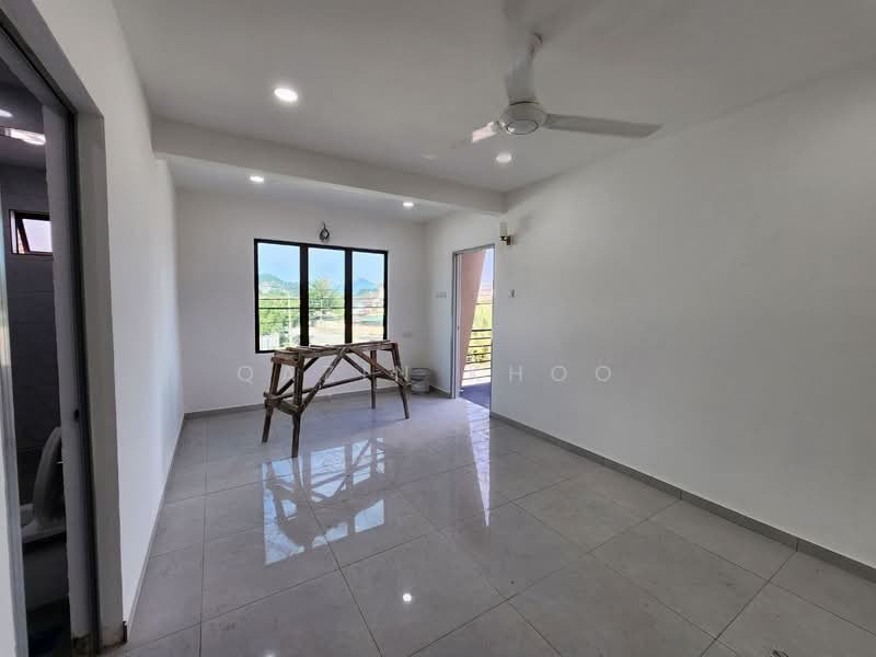 Rumah Teres 2 Tingkat untuk Dijual di Bercham (Ipoh) - Qazin Khoo - Living Room - PropertyGuru.com.my