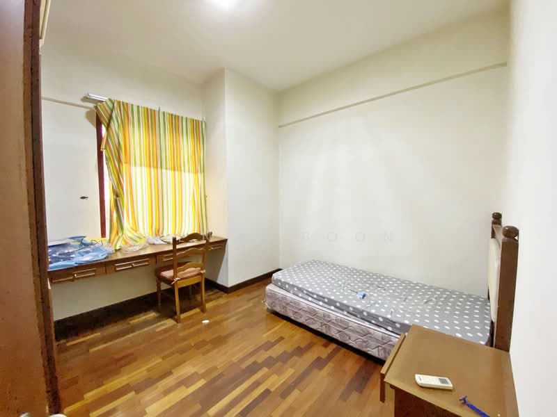 Kondominium untuk Dijual di Puteri Palma Condominiums - Wendy Boon - Bedroom - PropertyGuru.com.my