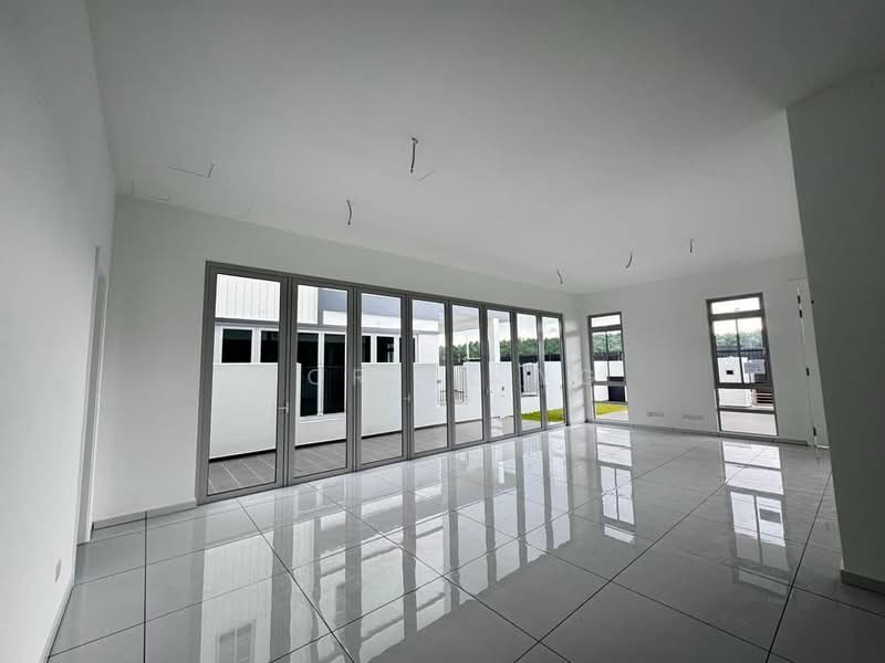 Rumah Berkembar untuk Dijual di Eco Spring (Johor Bahru) - Corine YG - Living Room - PropertyGuru.com.my