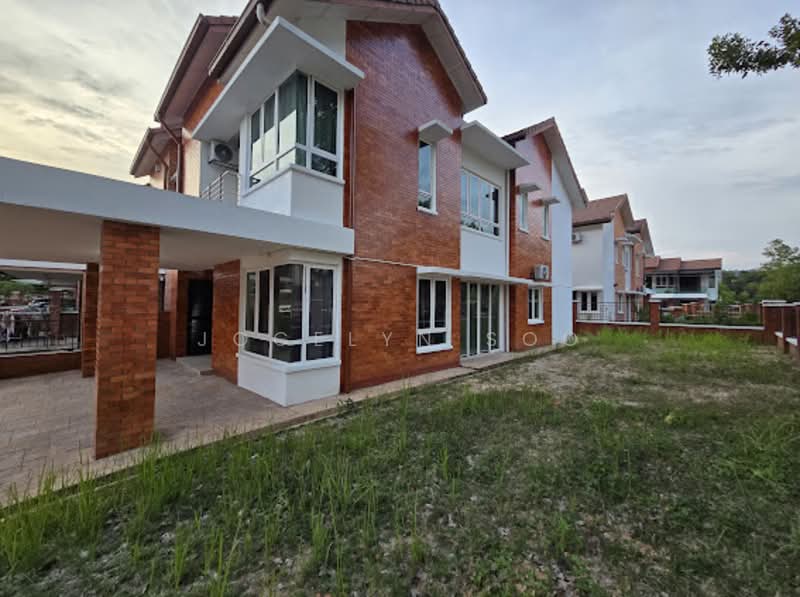 Rumah Berkembar untuk Dijual di Bandar Sungai Long (Selangor) - Jocelyn Soo - Exterior - PropertyGuru.com.my