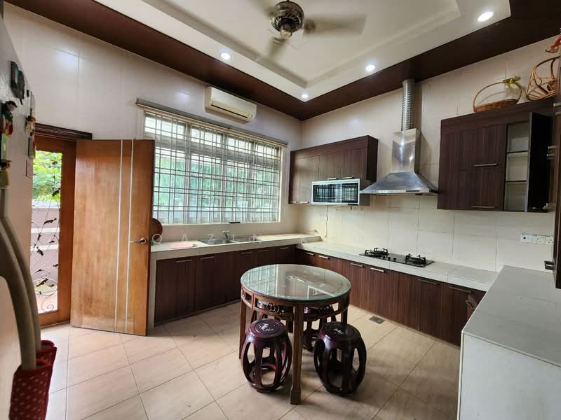 Rumah Banglo untuk Dijual di Taman Mansion (Ipoh) - Qazin Khoo - Kitchen - PropertyGuru.com.my