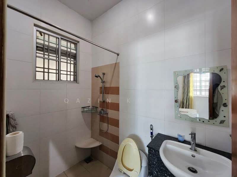 Rumah Banglo untuk Dijual di Taman Mansion (Ipoh) - Qazin Khoo - Bathroom - PropertyGuru.com.my