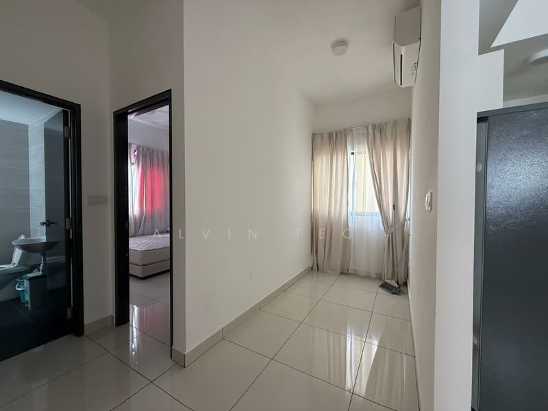 Service Residence for Sale at EDUSENTRAL - Alvin Teoh - Bathroom - PropertyGuru.com.my