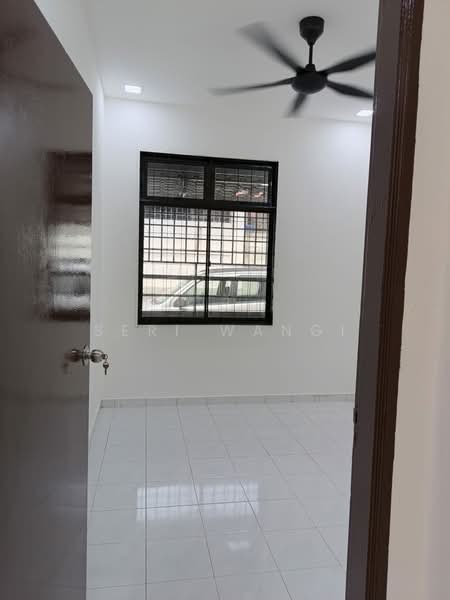 Rumah Teres 1 Tingkat untuk Dijual di Taman Daya (Johor Bahru) - Seri Wangi - Interior - PropertyGuru.com.my