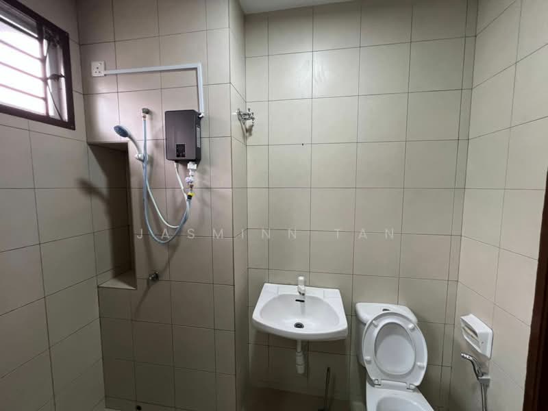 3-storey Terraced House for Sale in Bandar Botanic (Klang) - Jasminn Tan - Bathroom - PropertyGuru.com.my