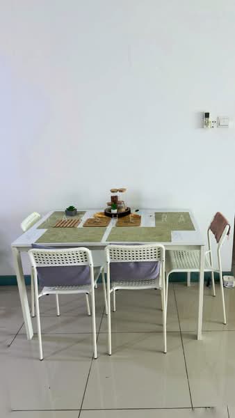 Servis Apartment untuk Disewa di Southbank Residence - Mazsheera . - Dining Room - PropertyGuru.com.my