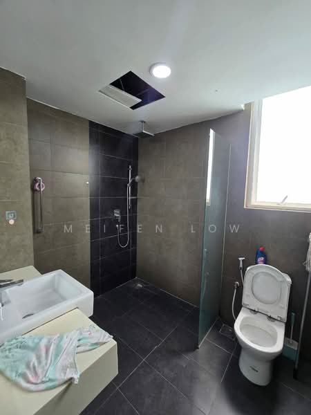 Service Residence for Rent at The Loft @ ZetaPark - Meifen Low - Bathroom - PropertyGuru.com.my