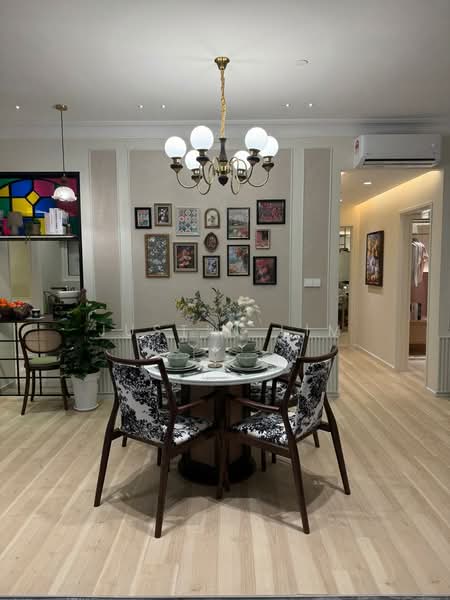Servis Apartment untuk Dijual di Tuan Straits Residency - Justin Lim - Dining Room - PropertyGuru.com.my
