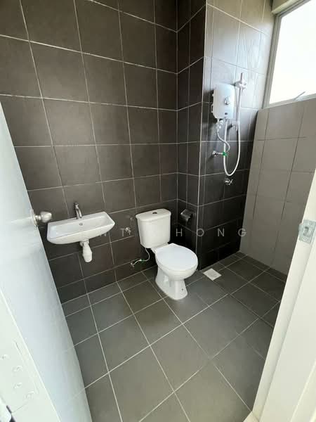 Kondominium untuk Disewa di PIXEL City Sentral - Kent Chong - Bathroom - PropertyGuru.com.my