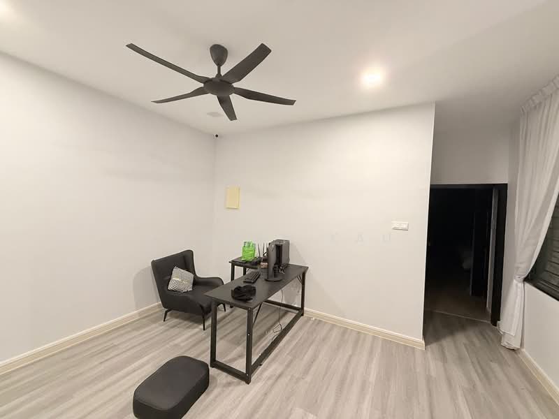 Rumah Teres 2 Tingkat untuk Dijual di Taman Molek (Johor Bahru) - Jordan Kau - Study - PropertyGuru.com.my
