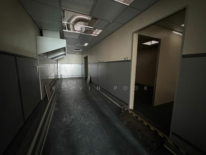 Factory for Sale in Puchong (Selangor) - Kelvin Pook - Corridor - PropertyGuru.com.my