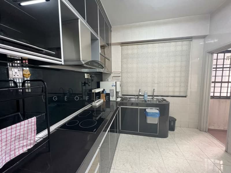 Condominium for Sale at Cheng Heights - Geoffery Wee - Kitchen - PropertyGuru.com.my