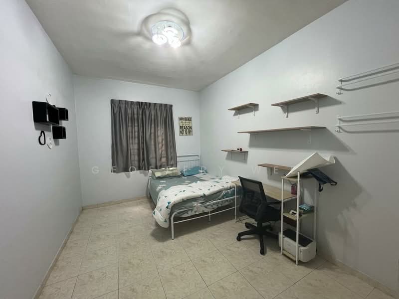Condominium for Sale at Cheng Heights - Geoffery Wee - Bedroom - PropertyGuru.com.my