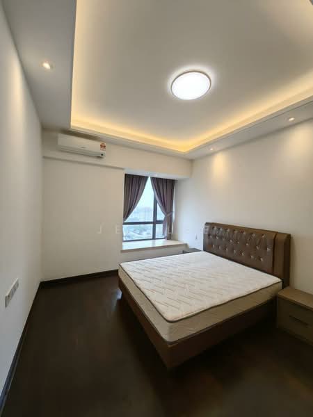 Servis Apartment untuk Disewa di R&F Princess Cove Phase 1 - Jet Lee - Bedroom - PropertyGuru.com.my