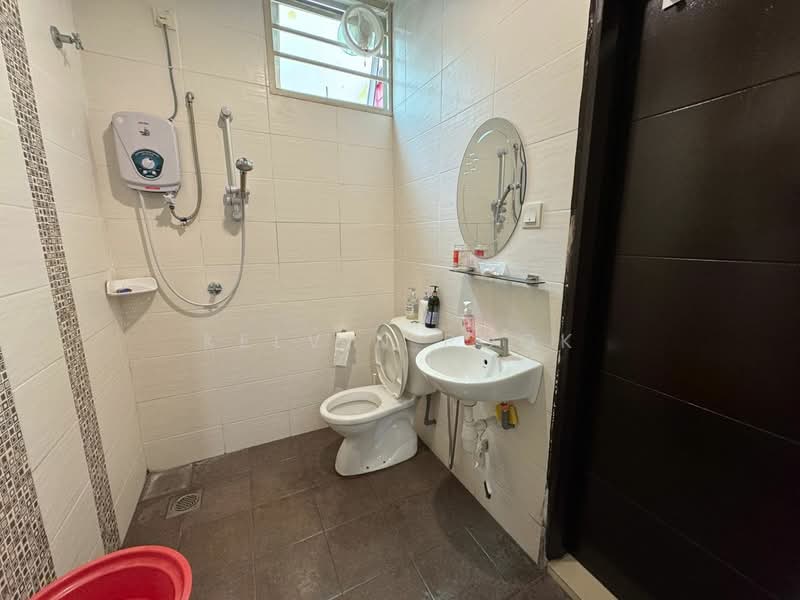 Rumah Teres 2 Tingkat untuk Dijual di Bandar Sri Sendayan (Negeri Sembilan) - Kelvin Pook - Bathroom - PropertyGuru.com.my