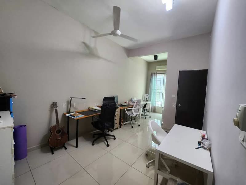 Rumah Teres 2 Tingkat untuk Dijual di Bandar Sri Sendayan (Negeri Sembilan) - Kelvin Pook - Study - PropertyGuru.com.my