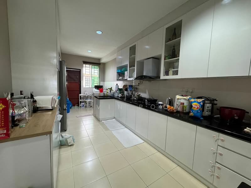 Rumah Teres 2 Tingkat untuk Dijual di Bandar Sri Sendayan (Negeri Sembilan) - Kelvin Pook - Kitchen - PropertyGuru.com.my
