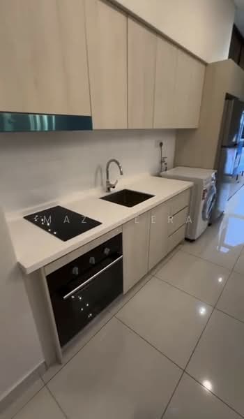 Condominium for Rent at Vivo Residential Suites - Mazsheera . - Kitchen - PropertyGuru.com.my