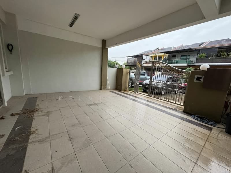 Terraced House for Sale in Nilai (Negeri Sembilan) - Kelvin Pook - Exterior - PropertyGuru.com.my
