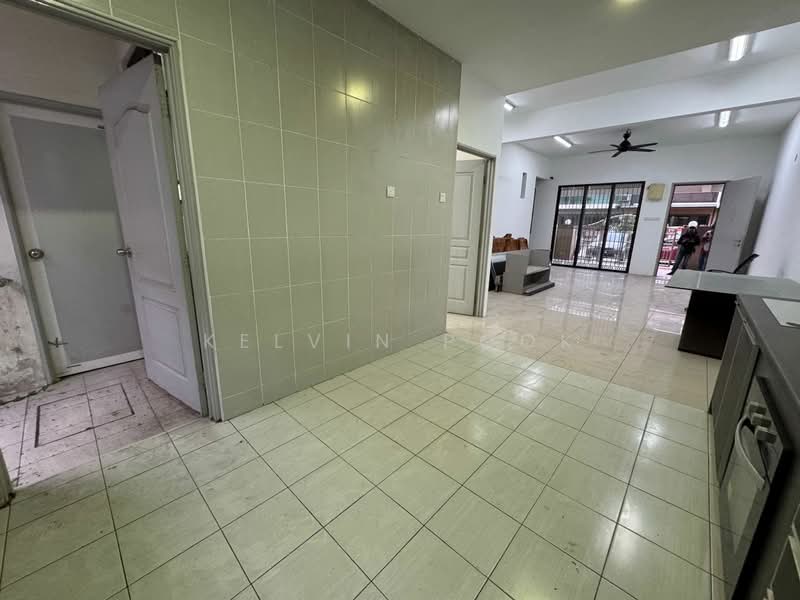 Terraced House for Sale in Nilai (Negeri Sembilan) - Kelvin Pook - Interior - PropertyGuru.com.my