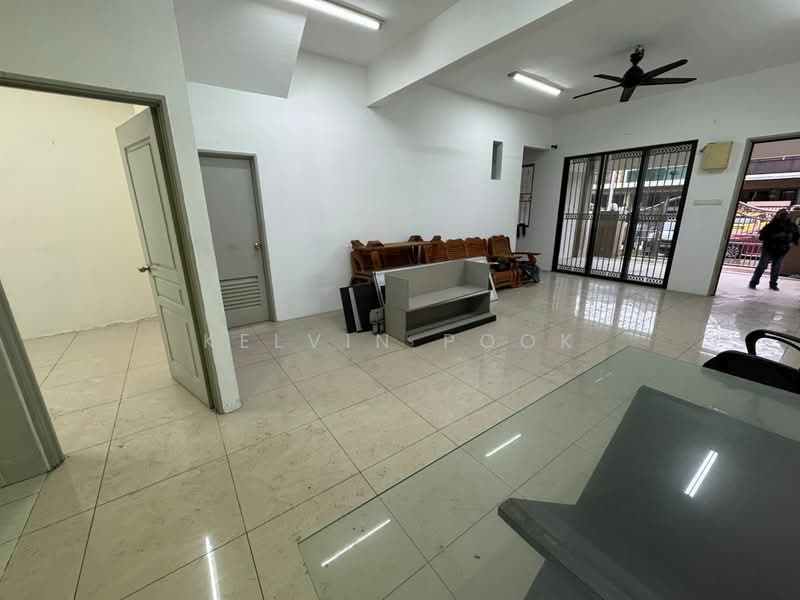 Terraced House for Sale in Nilai (Negeri Sembilan) - Kelvin Pook - Living Room - PropertyGuru.com.my